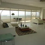 Lujoso Apartamento El Cid